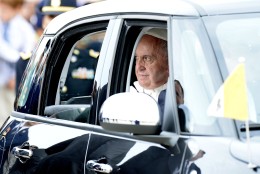 JOINT BASE ANDREWS, MD - SEPTEMBER 22:   (AFP OUT) Pope Francis departs in a Fiat after arriving from Cuba to the United States September 22, 2015 at Joint Base Andrews, Maryland. Francis will be visiting Washington, New York City and Philadelphia during his first trip to the United States as Pope.  (Photo by Olivier Douliery-Pool/Getty Images)